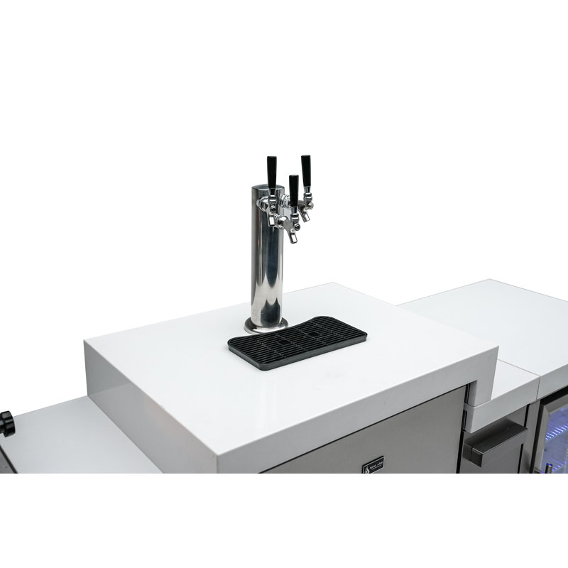 Mont Alpi 90 Degree Stainless Steel Outdoor Island Grill + Faucet